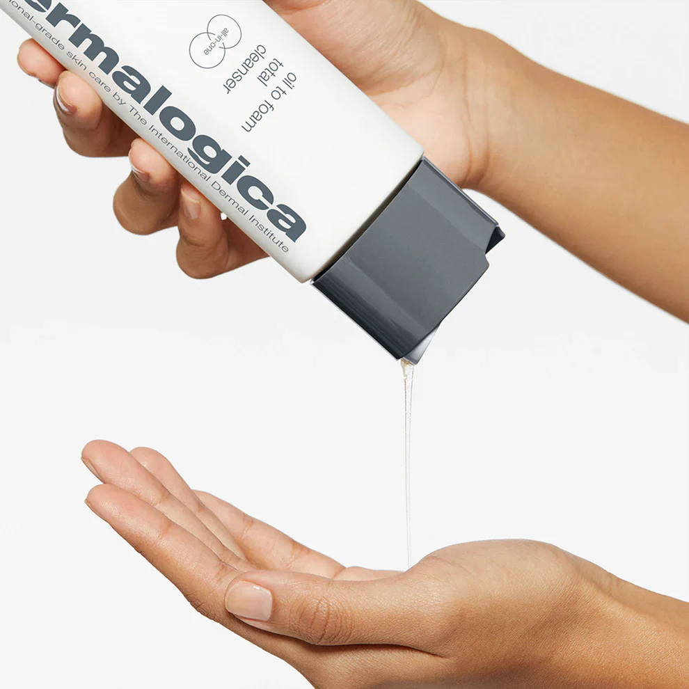 Oil to Foam Cleanser All-in-1 - Image 2