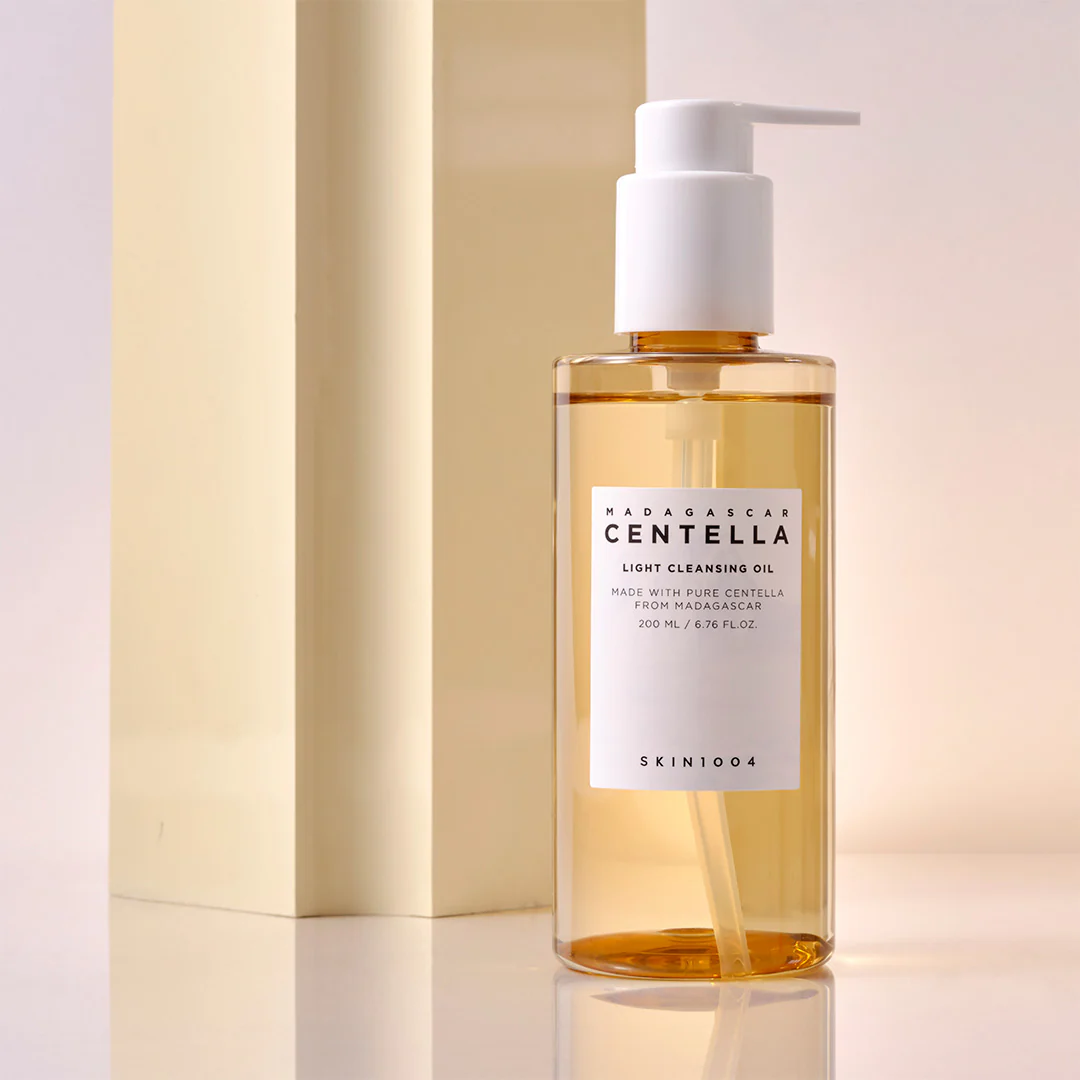 Madagascar Centella Light Cleansing Oil Huile Démaquillante - Image 2